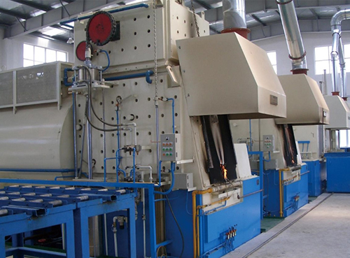 多用炉.jpg 多用炉.jpg